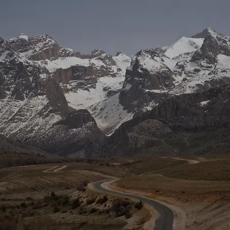 Taurus Cukurbag (Nigde)